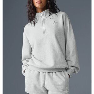 ALO Yoga Accolade 1/4 Zip Pullover